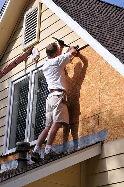 Affordable siding repair and maintenance services in Westport, WA